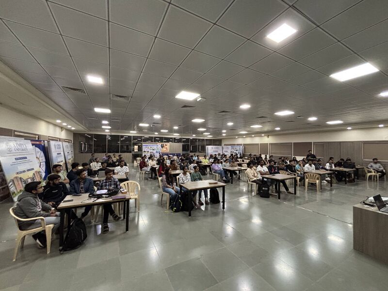 Audience at JS Gujarat